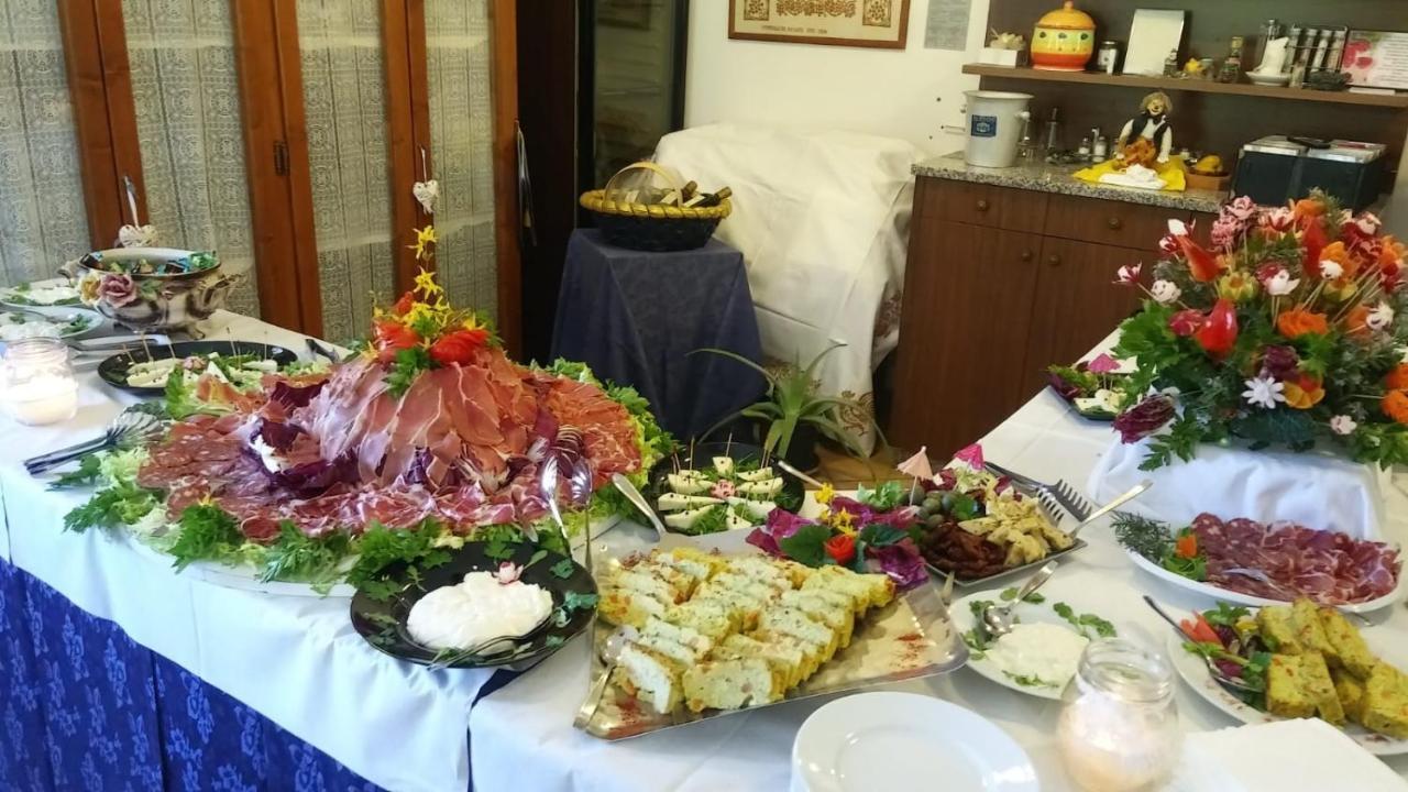 베르티노로 Agriturismo 7 Colonne 빌라 외부 사진